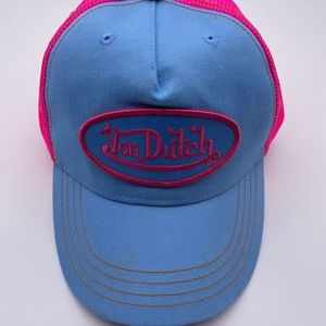 VON DUTCH ORIGINAL SUEDE TRUCKER HAT BLUE/PINK